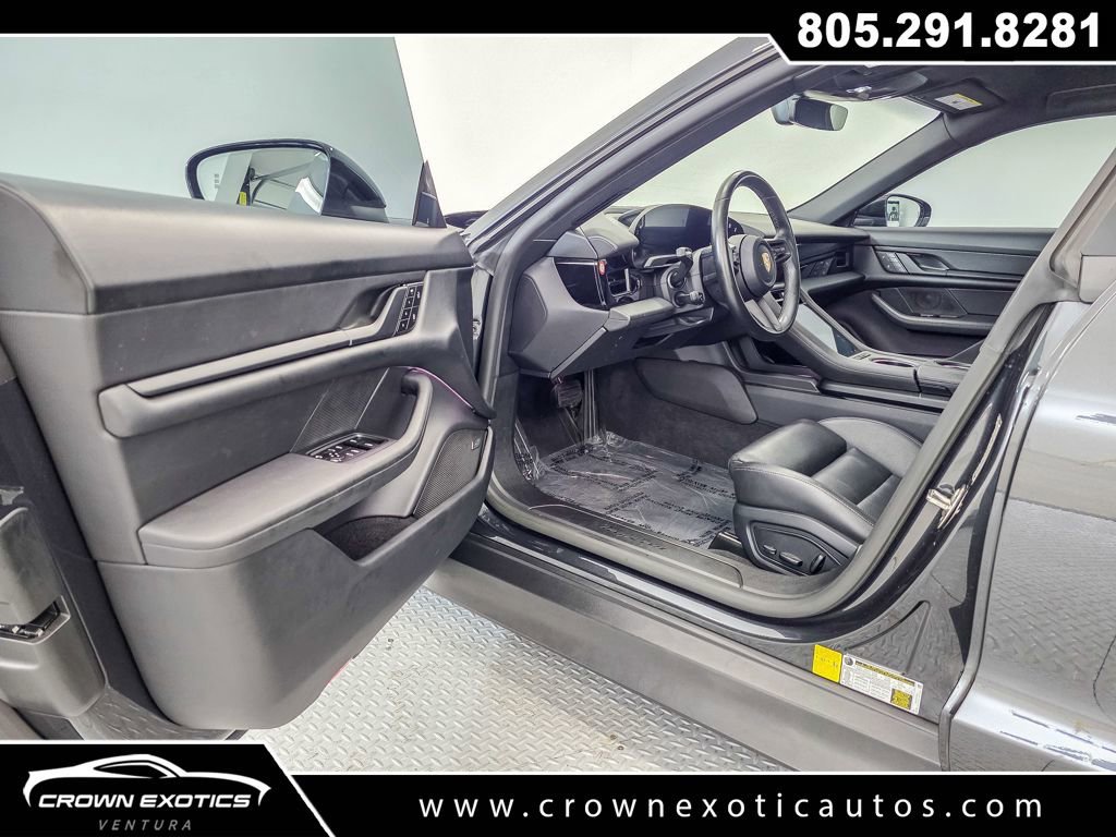 Used 2023 Porsche Taycan w/ Premium Package image 29