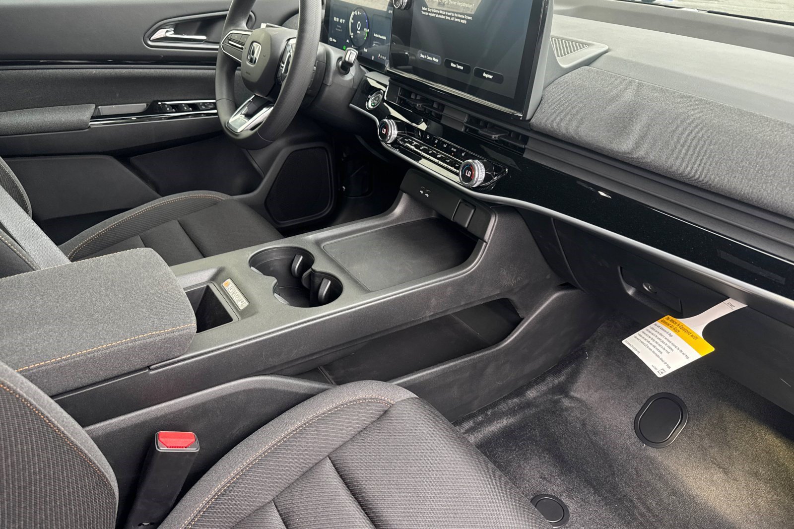 New 2026 Honda Prologue EX image 28