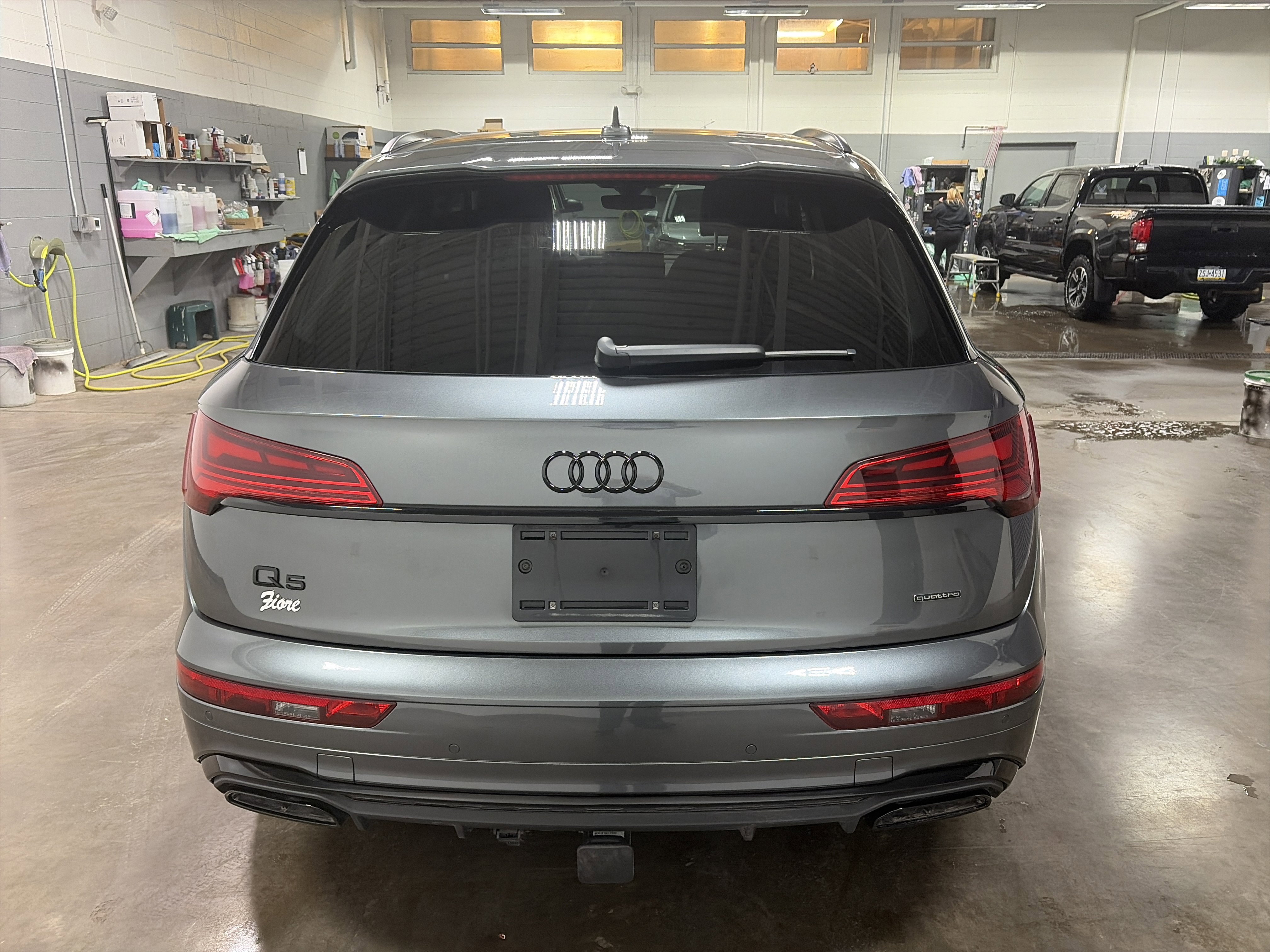 Used 2023 Audi Q5 2.0T Prestige w/ Prestige Package image 4