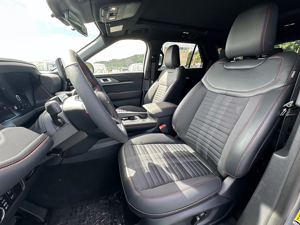 New 2027 Ford Explorer ST-Line AWD/4WD image 17