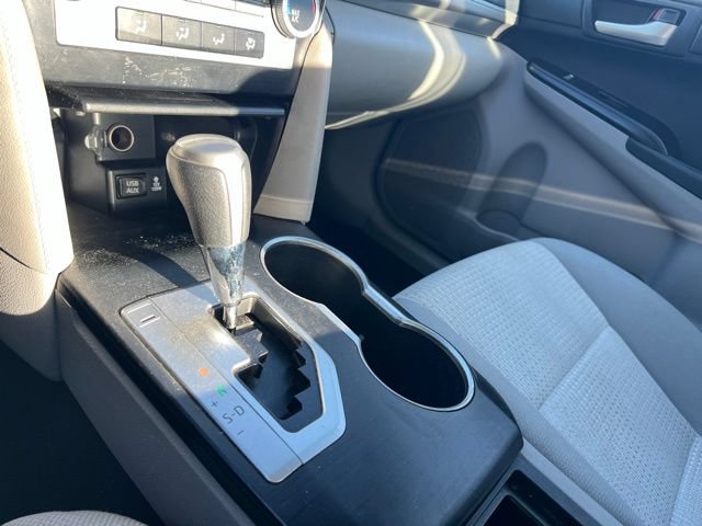 Used 2012 Toyota Camry LE FWD image 24