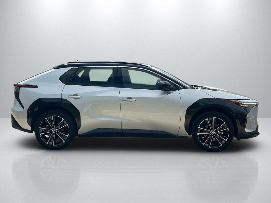 Certified 2024 Toyota bZ4X FWD image 4