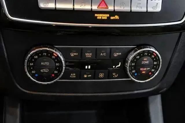 Used 2018 Mercedes-Benz GLS 450 4MATIC w/ Premium Package image 35