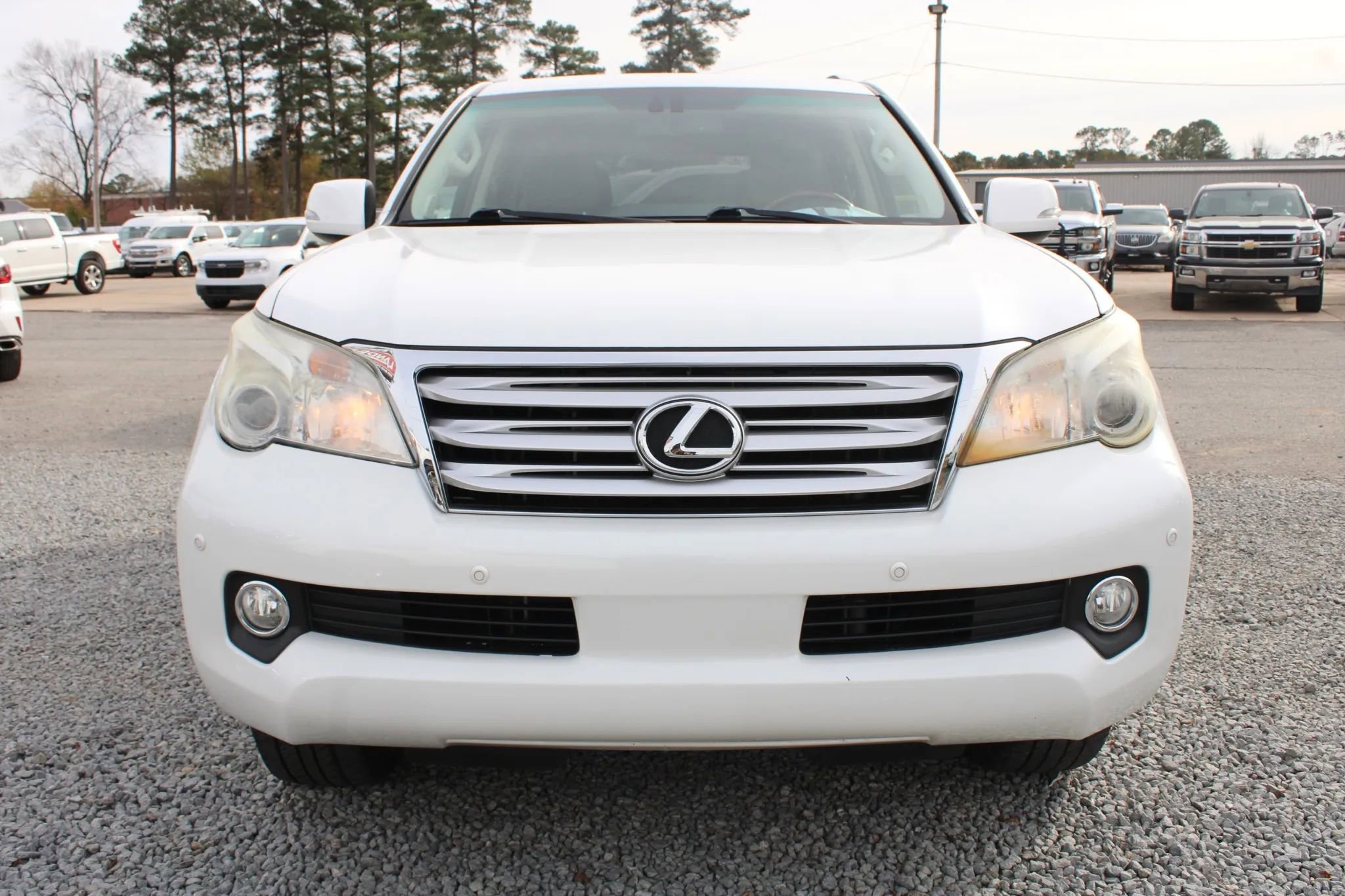 Used 2011 Lexus GX 460 image 4