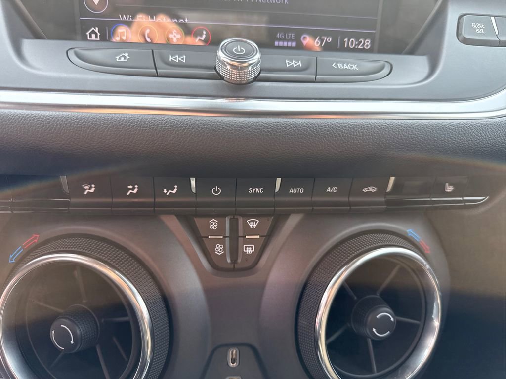 Used 2022 Chevrolet Blazer LT AWD/4WD image 32