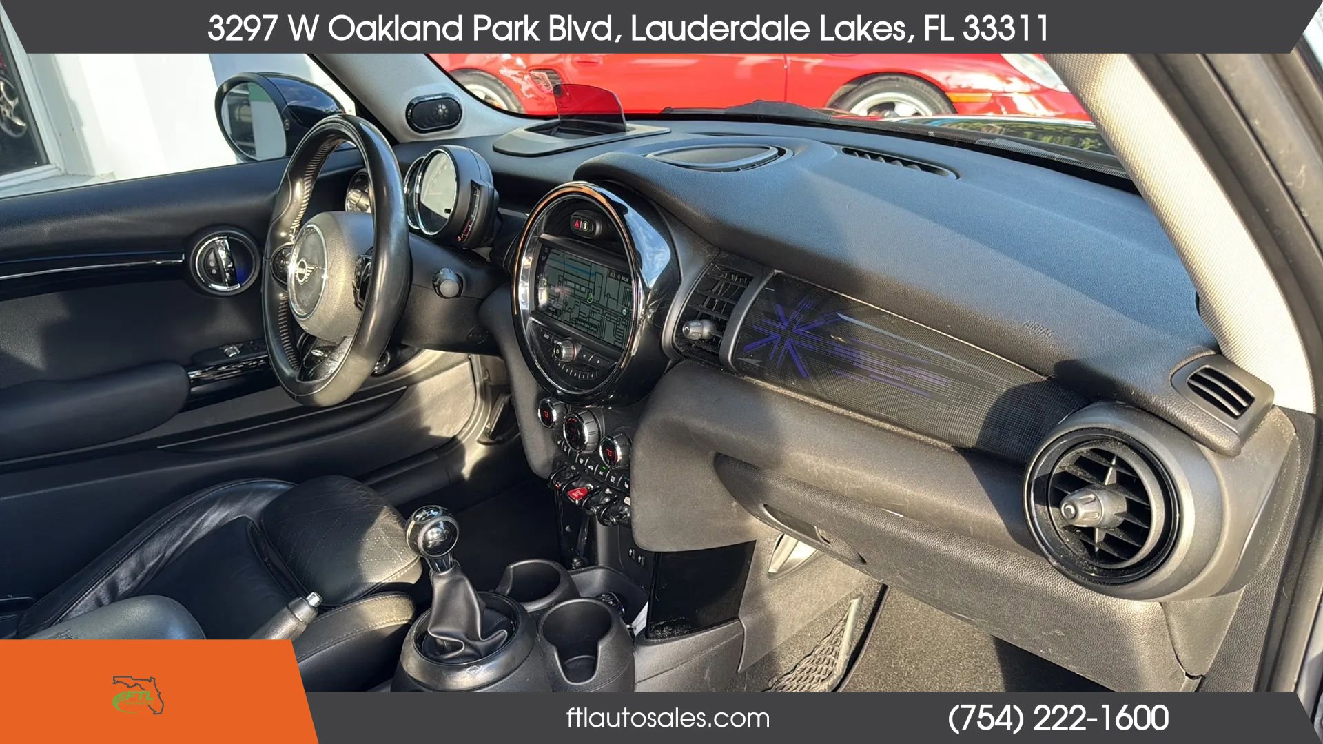 Used 2019 MINI Cooper S image 29