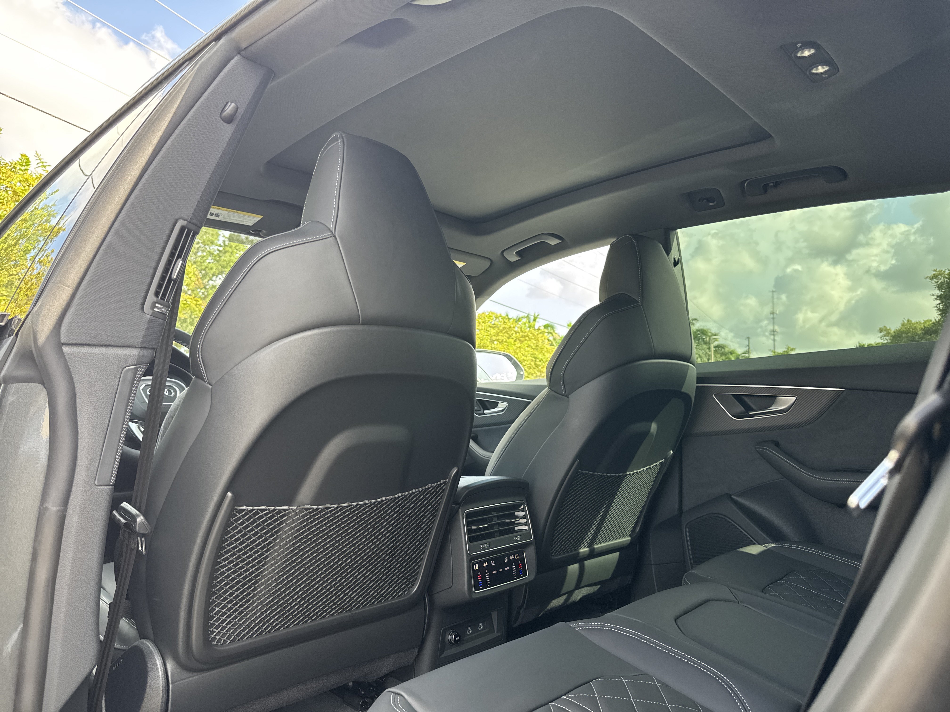 New 2026 Audi SQ8 Premium Plus AWD/4WD image 15