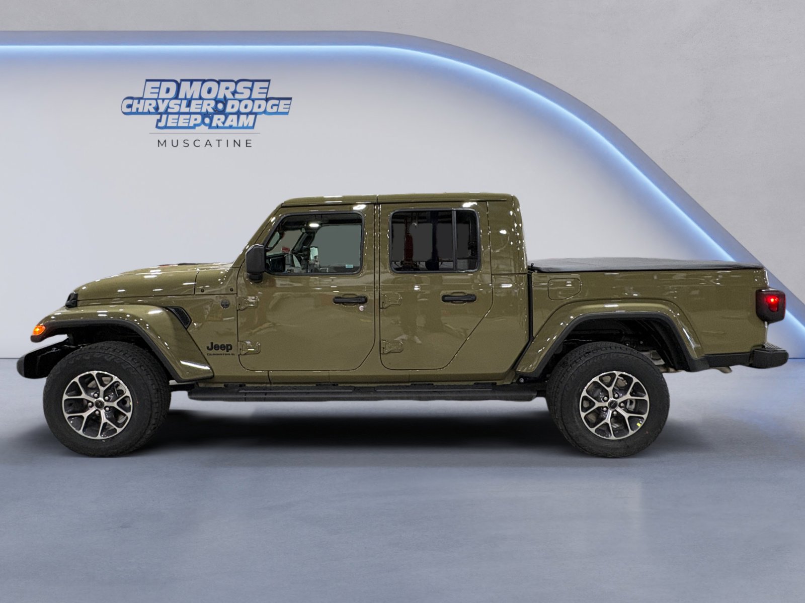 New 2026 Jeep Gladiator Sport image 2