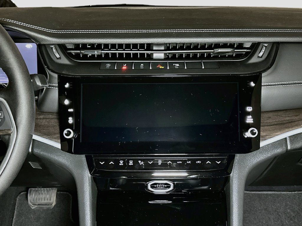 New 2027 Jeep Grand Cherokee L Limited AWD/4WD image 8