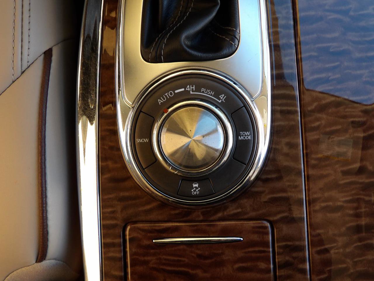 Used 2019 Nissan Armada SL w/ Premium Package image 34