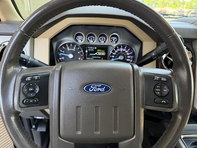 Used 2016 Ford F350 Lariat w/ Lariat Interior Package AWD/4WD image 22