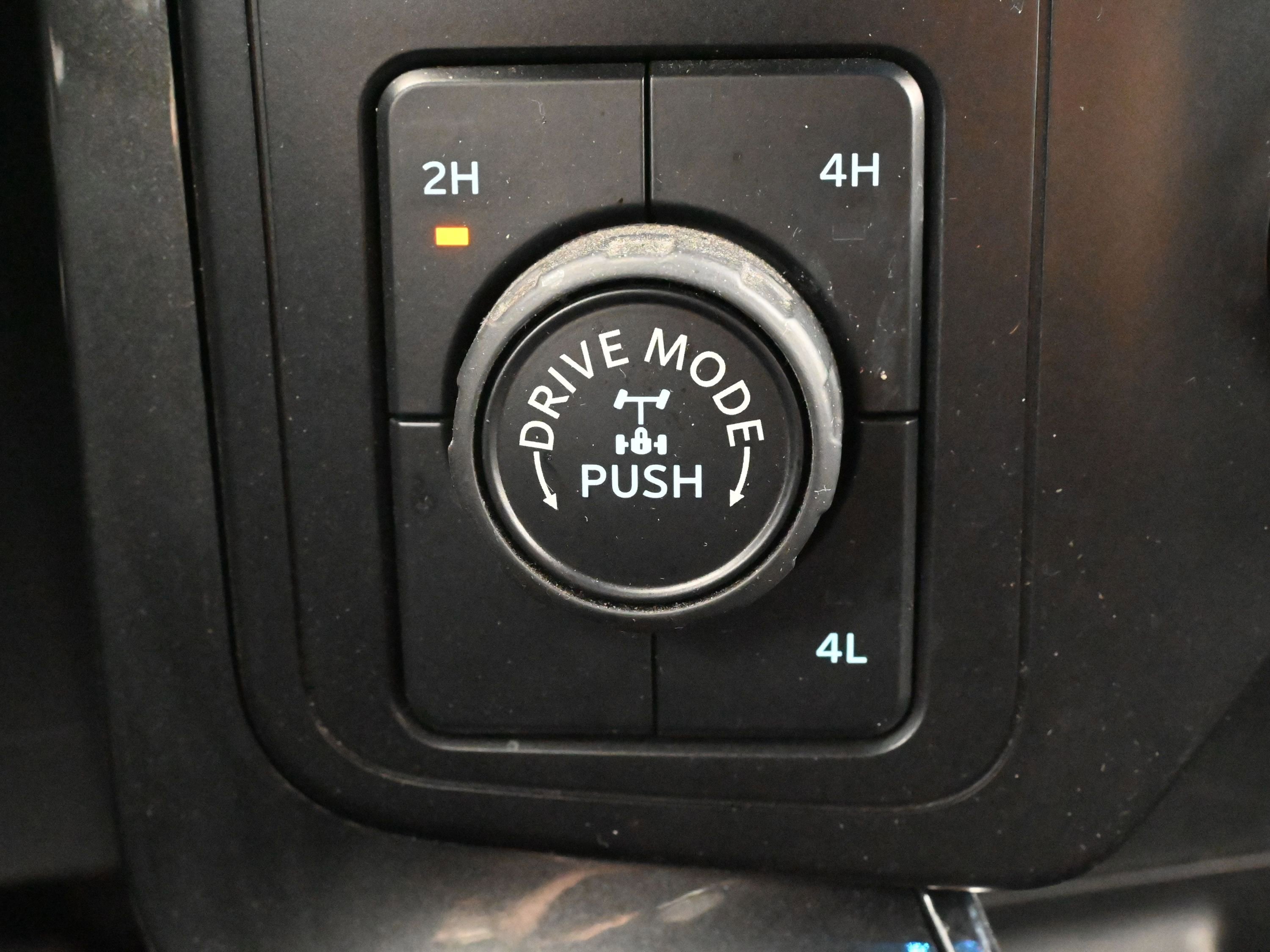 Used 2021 Ford F150 XLT w/ Equipment Group 302A High image 18