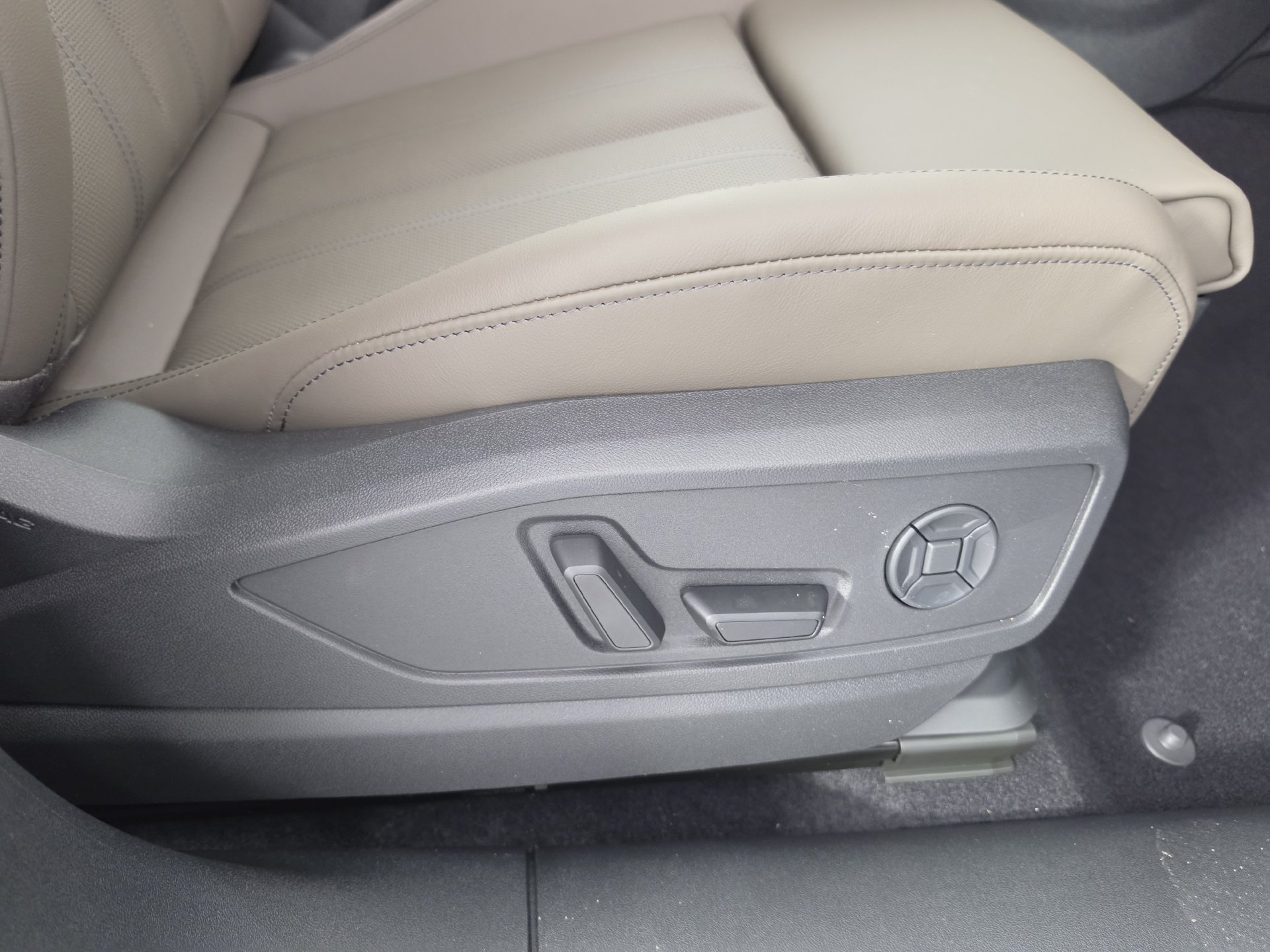 New 2026 Audi Q5 Prestige AWD/4WD image 41
