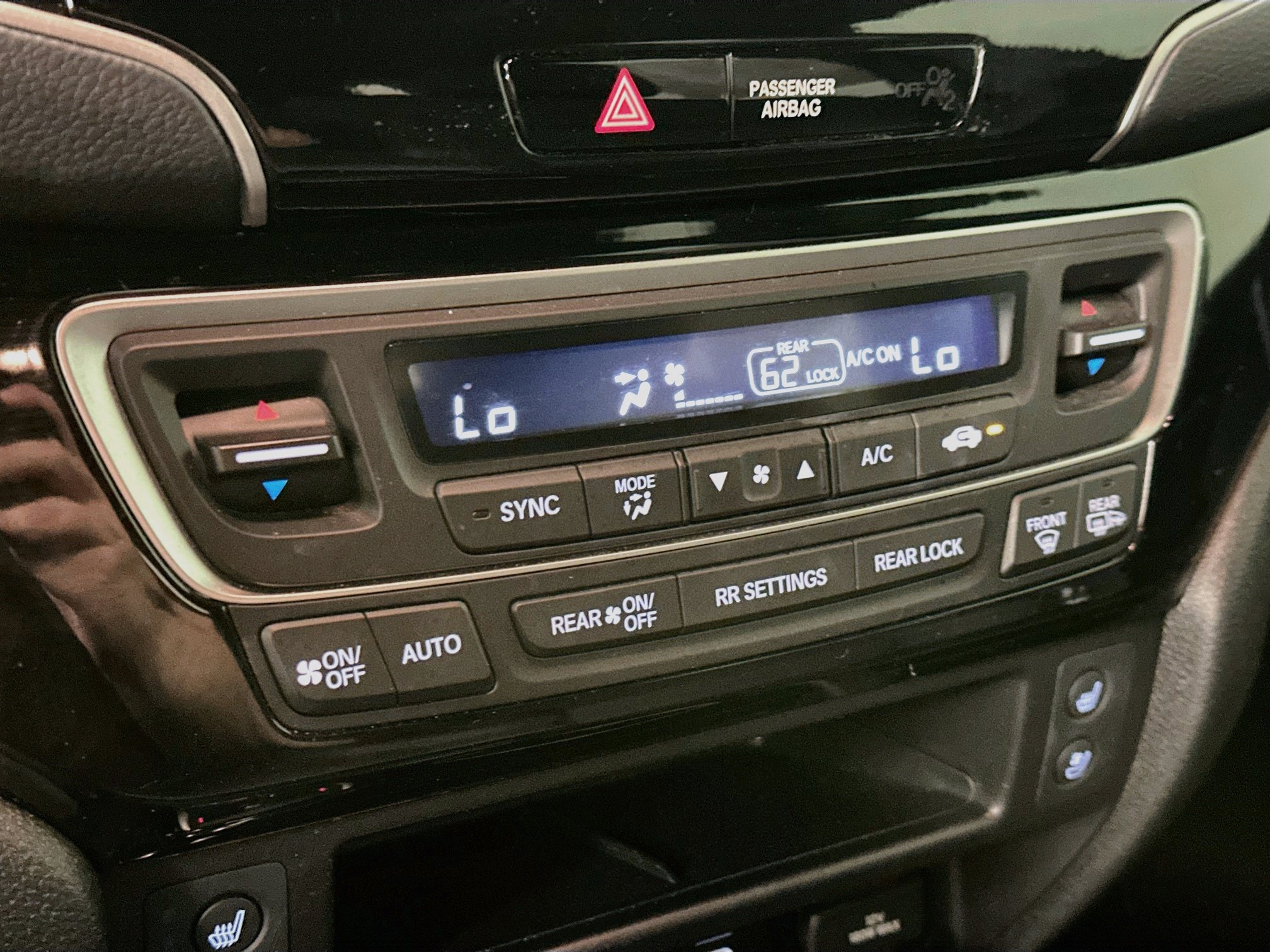 Used 2024 Honda Passport Black Edition image 24