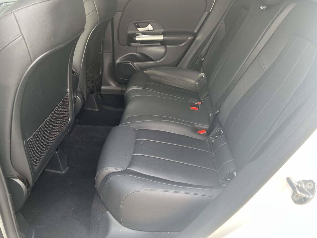 Used 2023 Mercedes-Benz GLA 250 4MATIC image 18