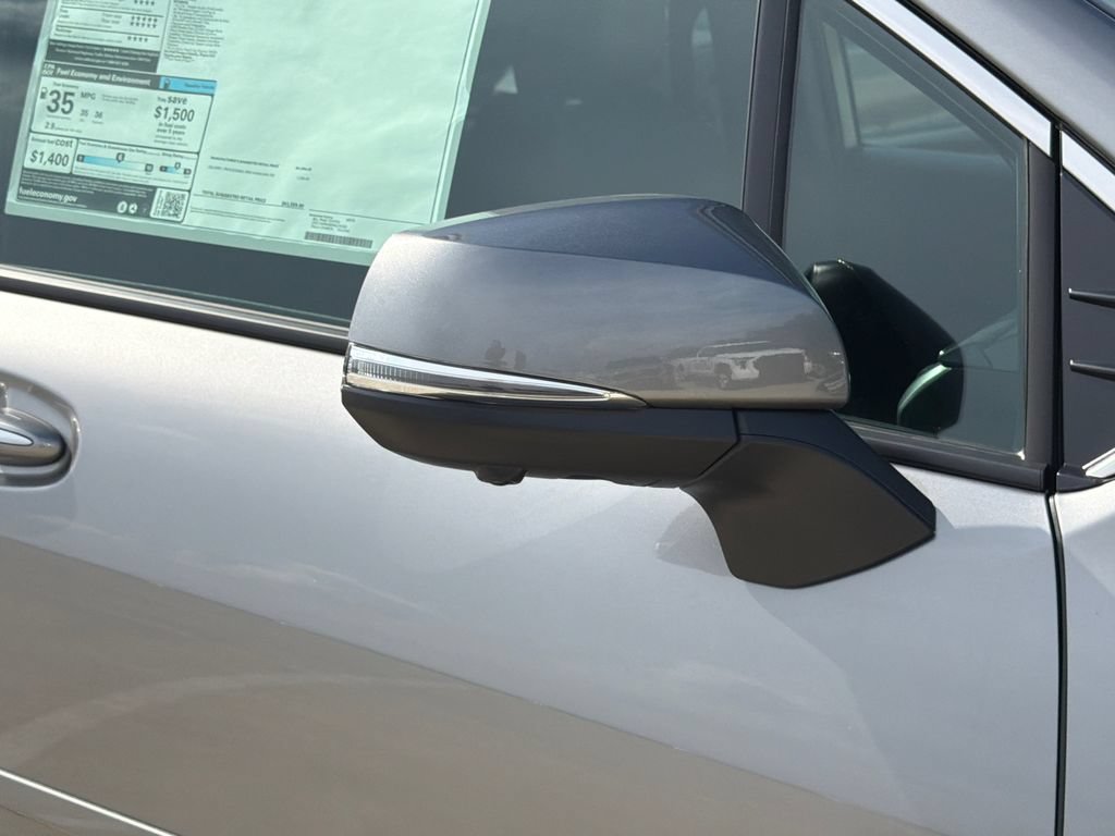 New 2026 Toyota Sienna Platinum AWD/4WD image 10