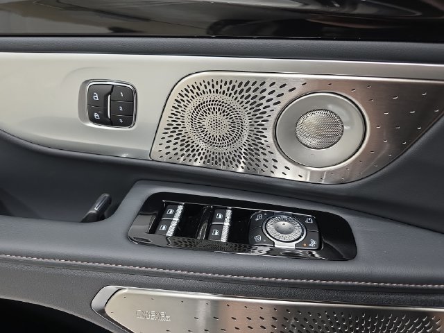 New 2026 Lincoln Nautilus Reserve AWD/4WD image 25