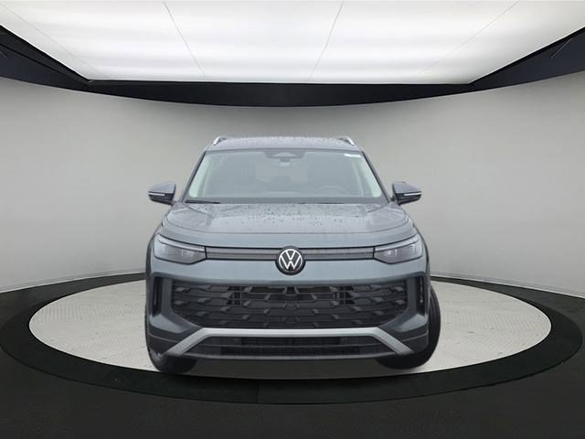 New 2026 Volkswagen Tiguan S image 2
