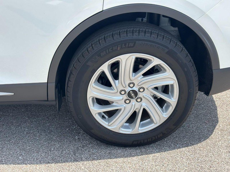 Certified 2023 Lincoln Corsair FWD image 10