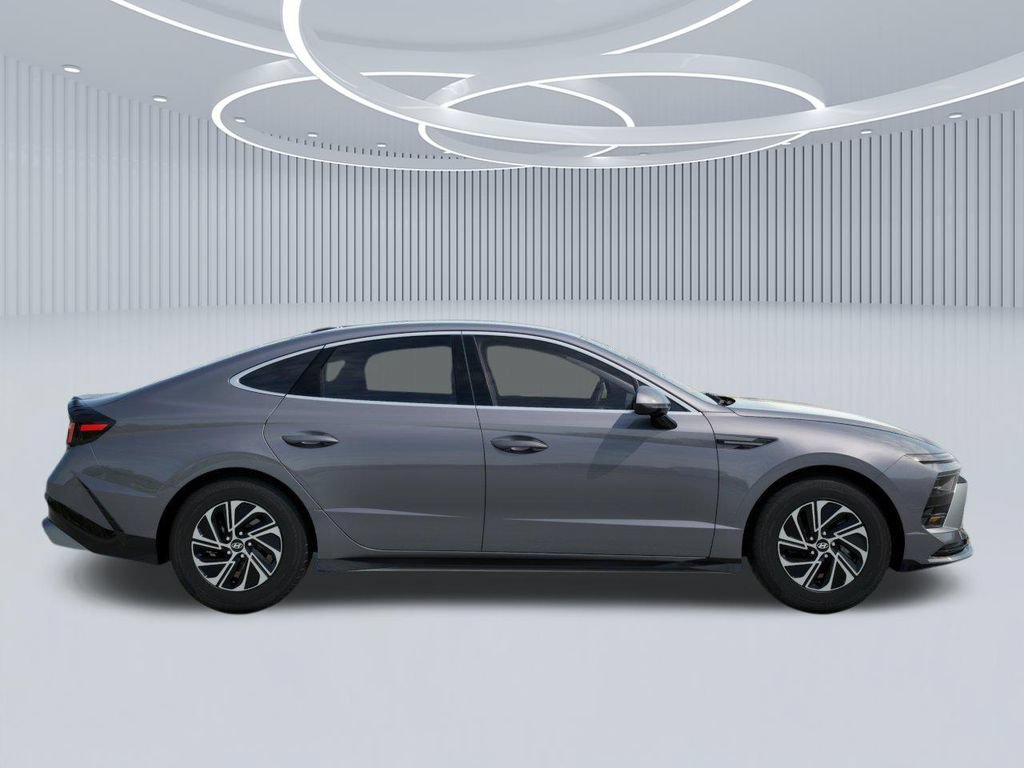 New 2026 Hyundai Sonata Blue FWD image 7