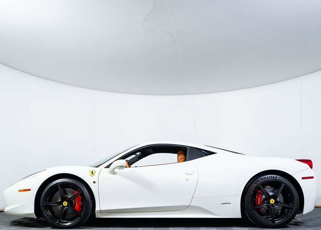 Used 2012 Ferrari 458 Italia Coupe image 4