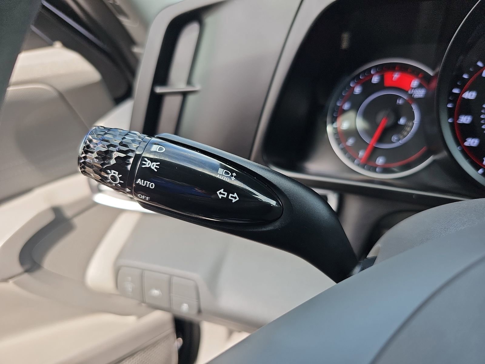 Certified 2023 Hyundai Elantra SEL image 19