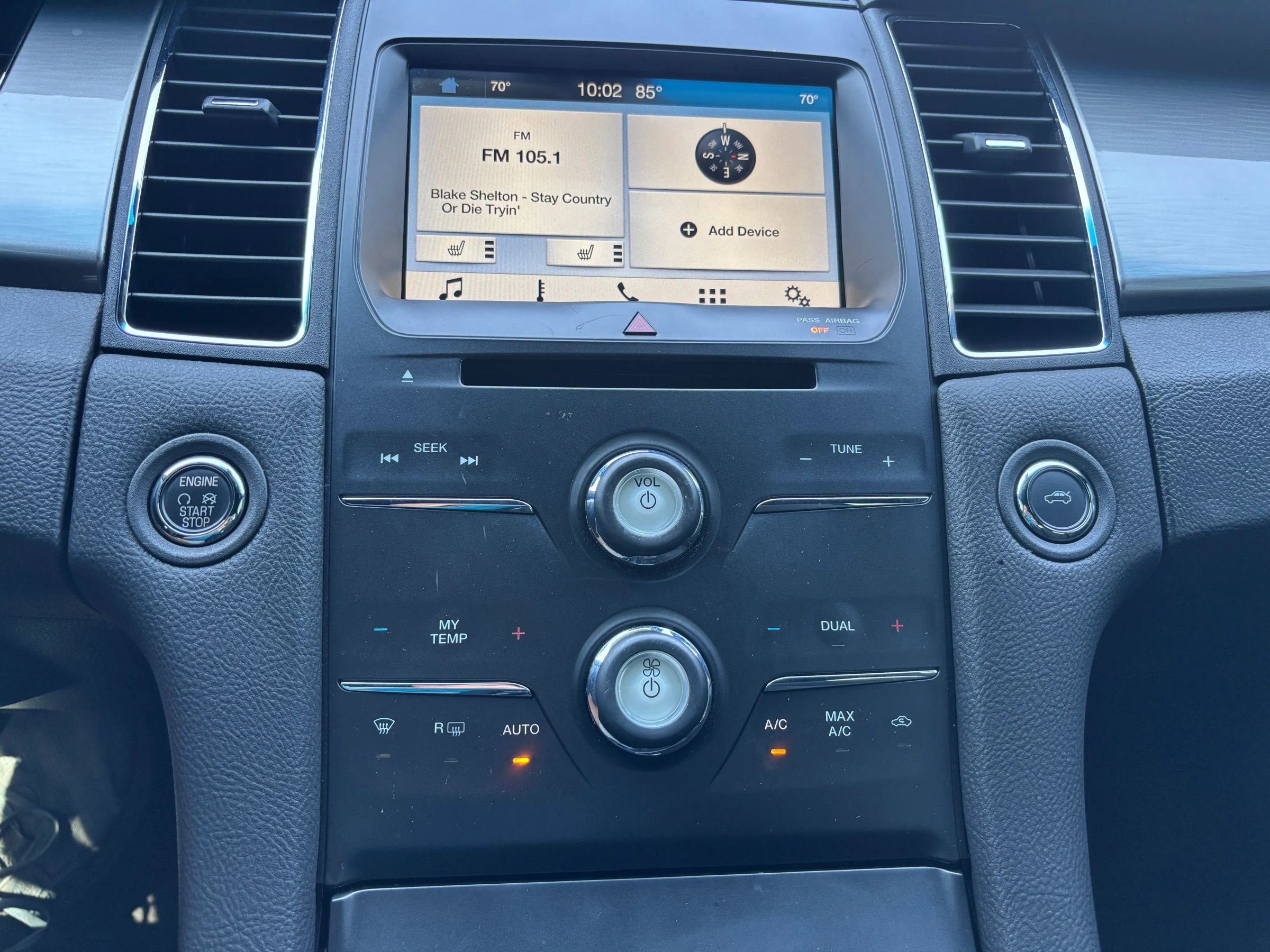 Used 2018 Ford Taurus SEL w/ Equipment Group 201A FWD image 30