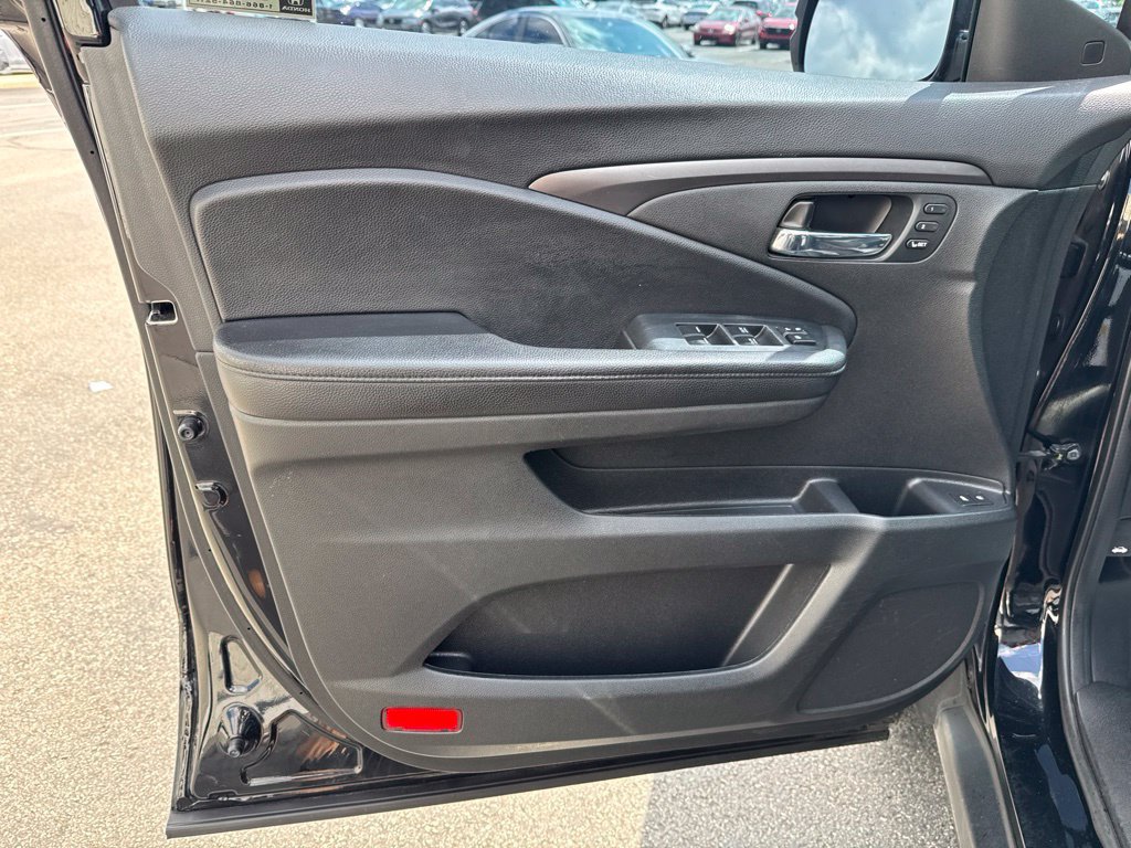 Used 2022 Honda Pilot Special Edition image 31
