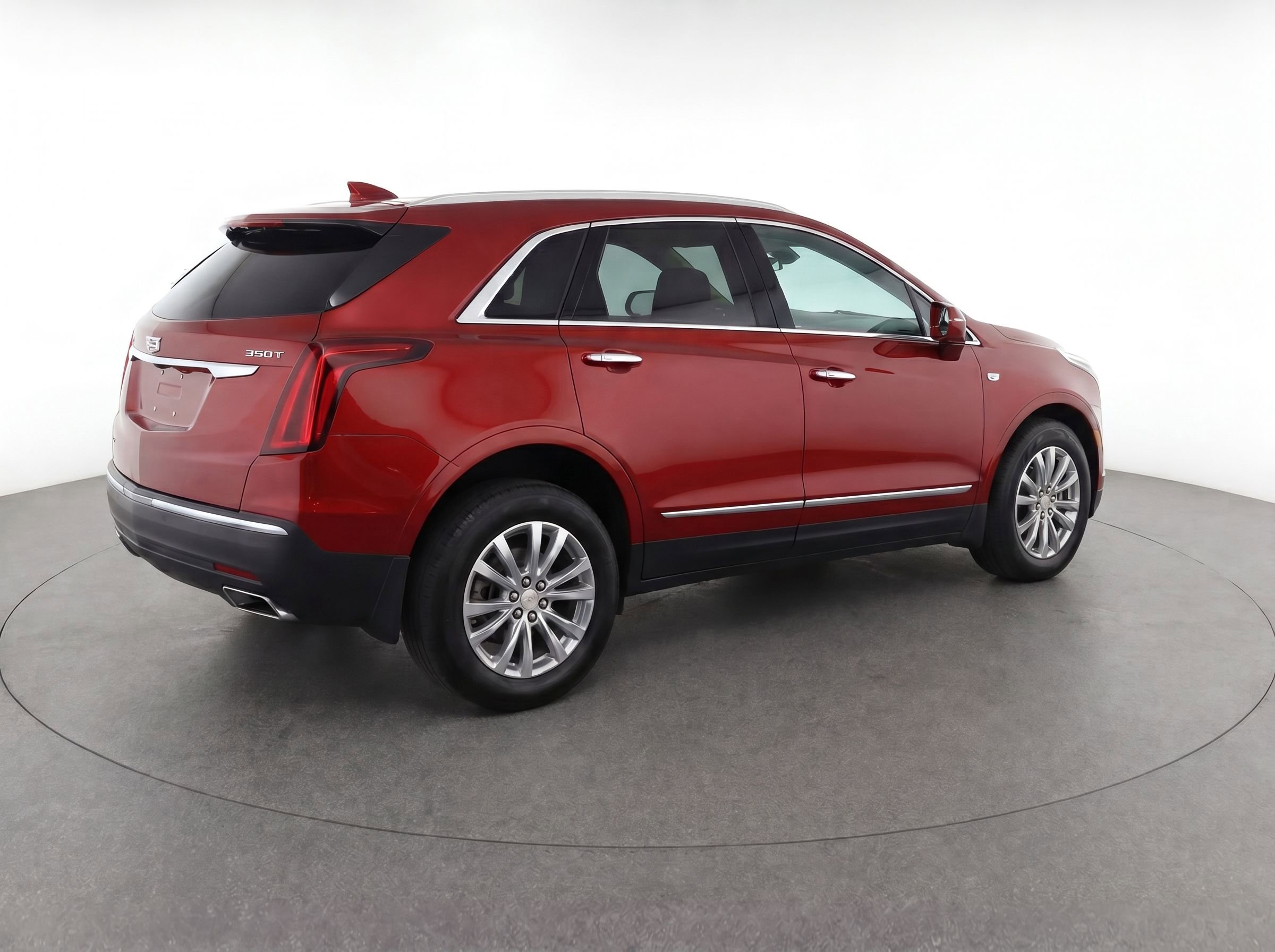 Used 2023 Cadillac XT5 Luxury FWD image 4