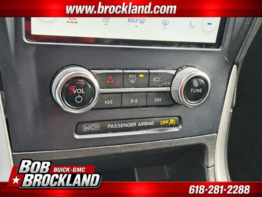 Used 2023 Ford Edge SEL image 28