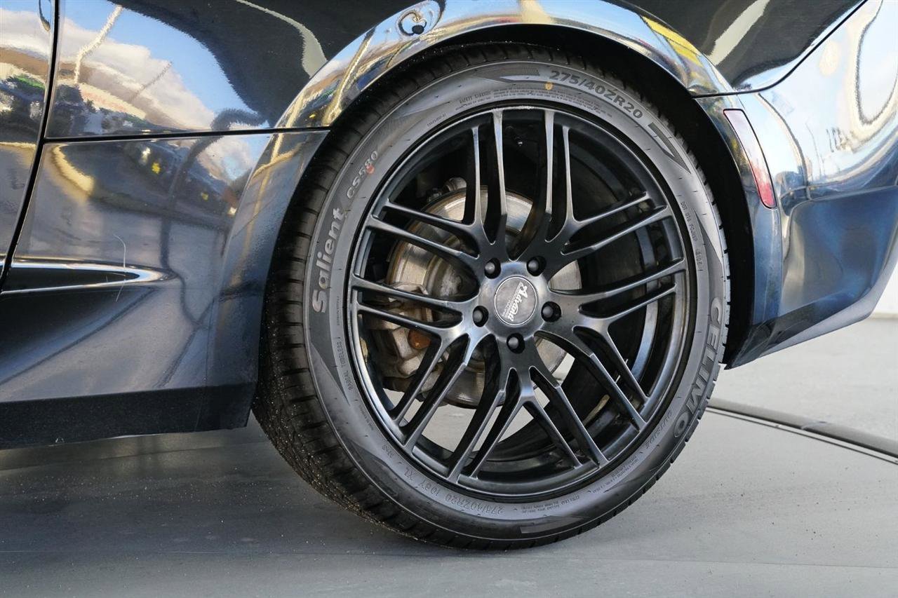 Used 2017 Chevrolet Camaro LT w/ RS Package image 6