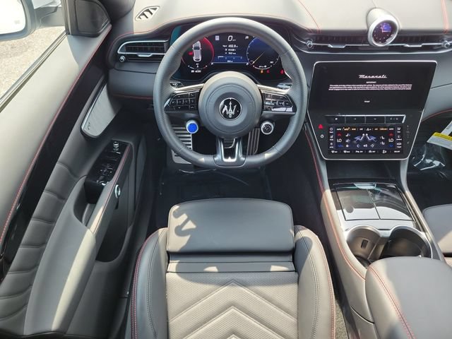New 2026 Maserati Grecale Modena AWD/4WD image 15