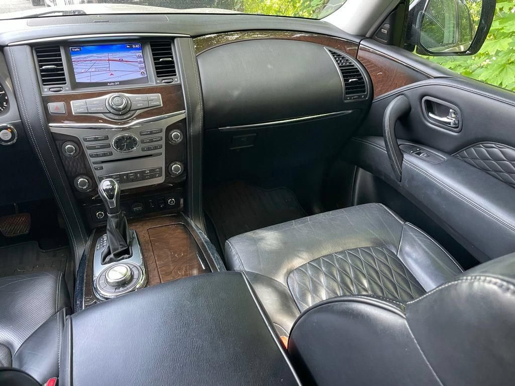 Used 2019 INFINITI QX80 Luxe w/ 22" Wheel Package AWD/4WD image 10