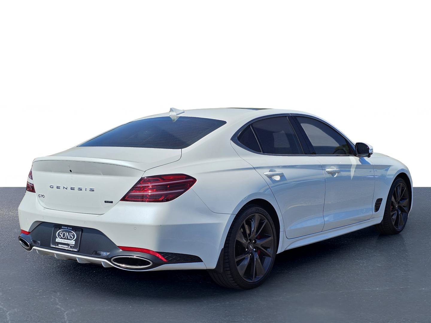 Used 2023 Genesis G70 3.3T w/ Sport Prestige Package RWD image 8
