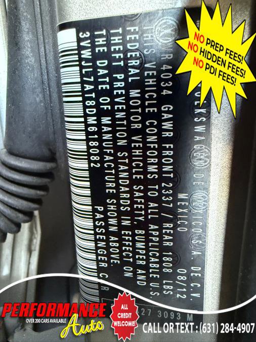 Used 2013 Volkswagen Beetle TDI image 25