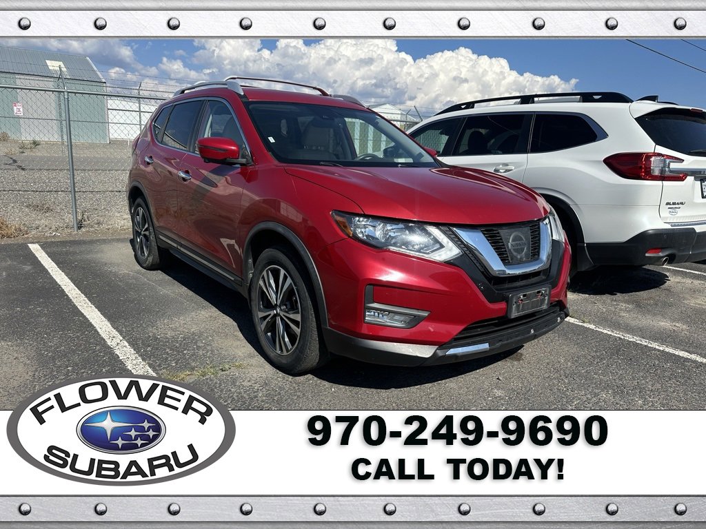 Used 2017 Nissan Rogue SL
