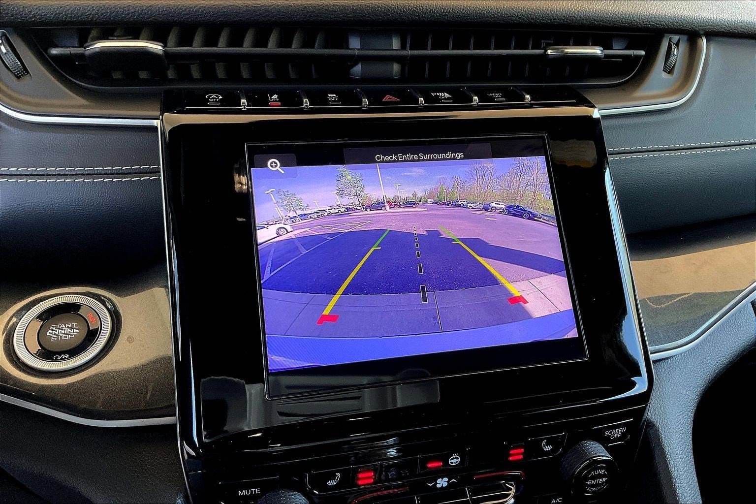 Used 2023 Jeep Grand Cherokee L Laredo AWD/4WD image 14