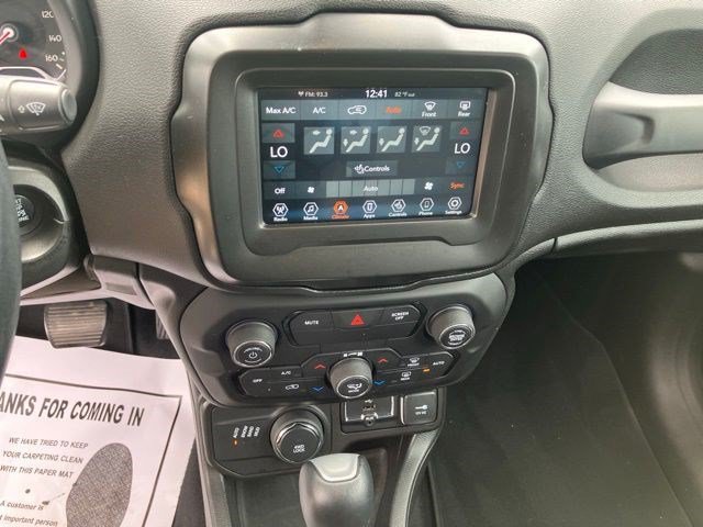 Certified 2019 Jeep Renegade Limited AWD/4WD image 17