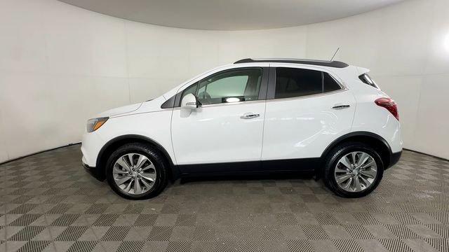 Used 2019 Buick Encore Preferred AWD/4WD image 12