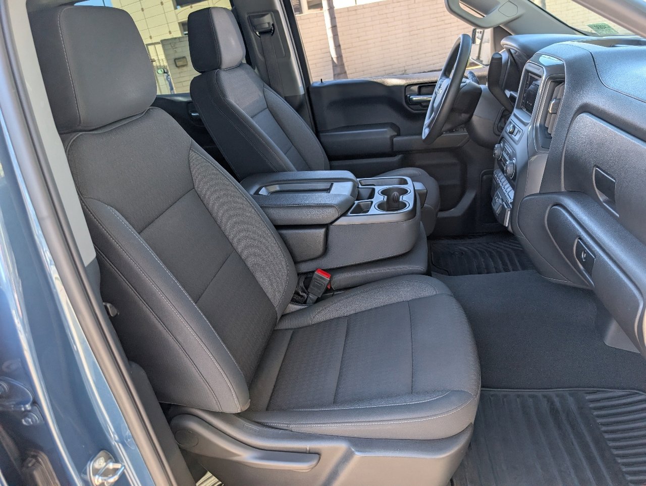 Used 2024 Chevrolet Silverado 1500 Custom image 8