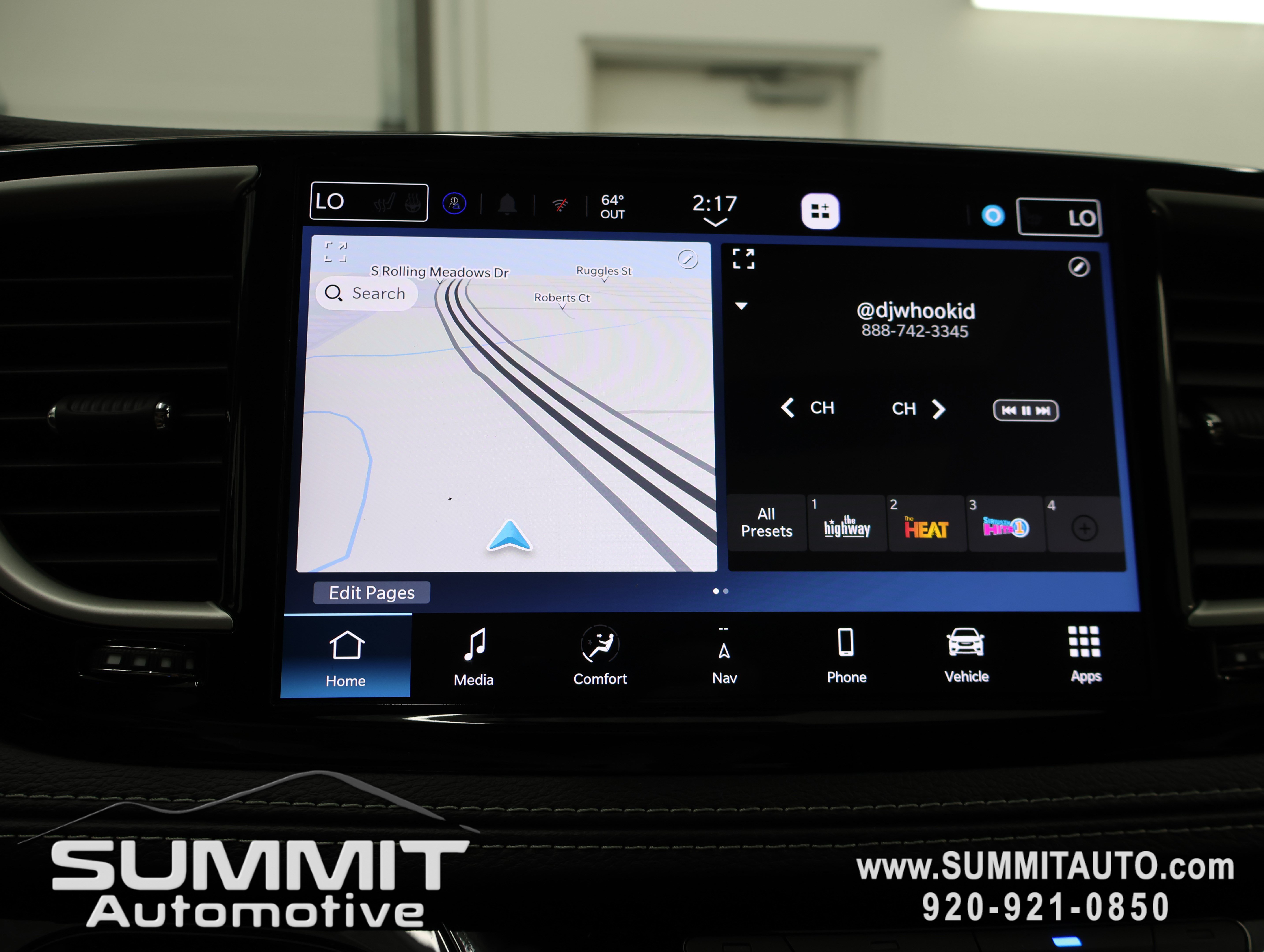 New 2027 Chrysler Pacifica Limited AWD/4WD image 54