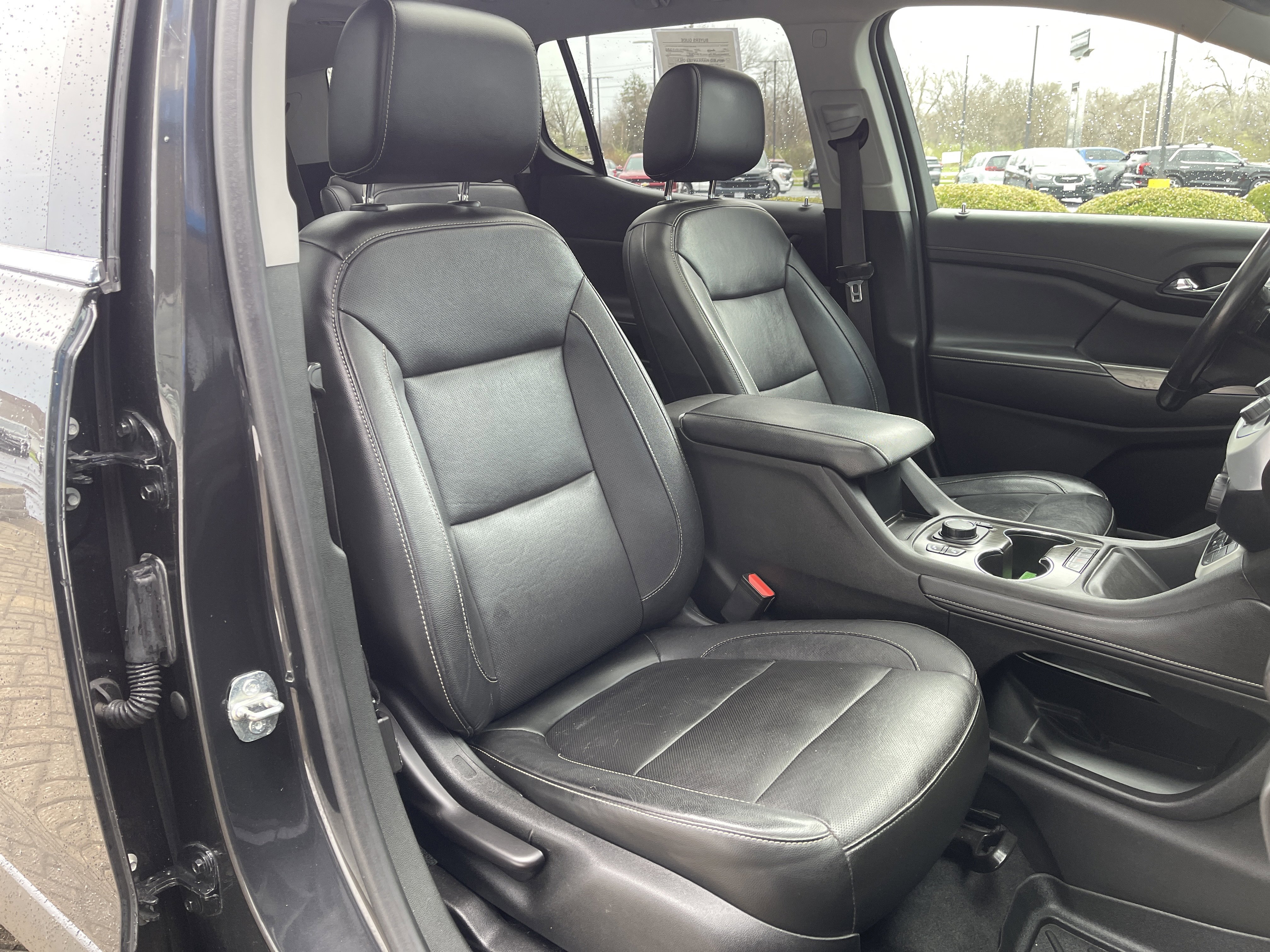 Used 2020 GMC Acadia SLT image 37