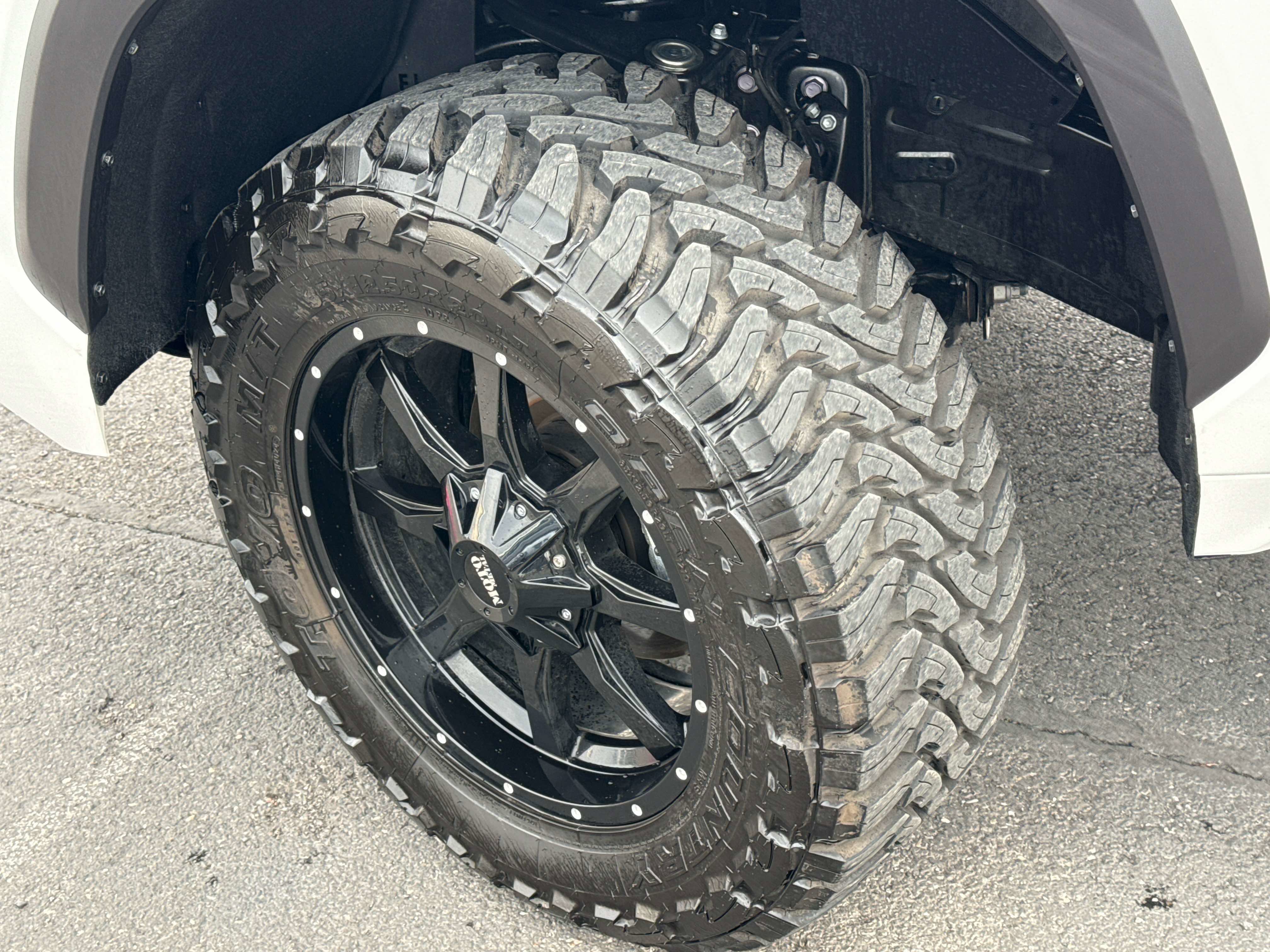 Used 2025 Toyota Tundra SR5 image 12