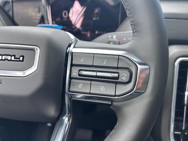 New 2025 GMC Yukon Denali w/ Denali Reserve Package image 18