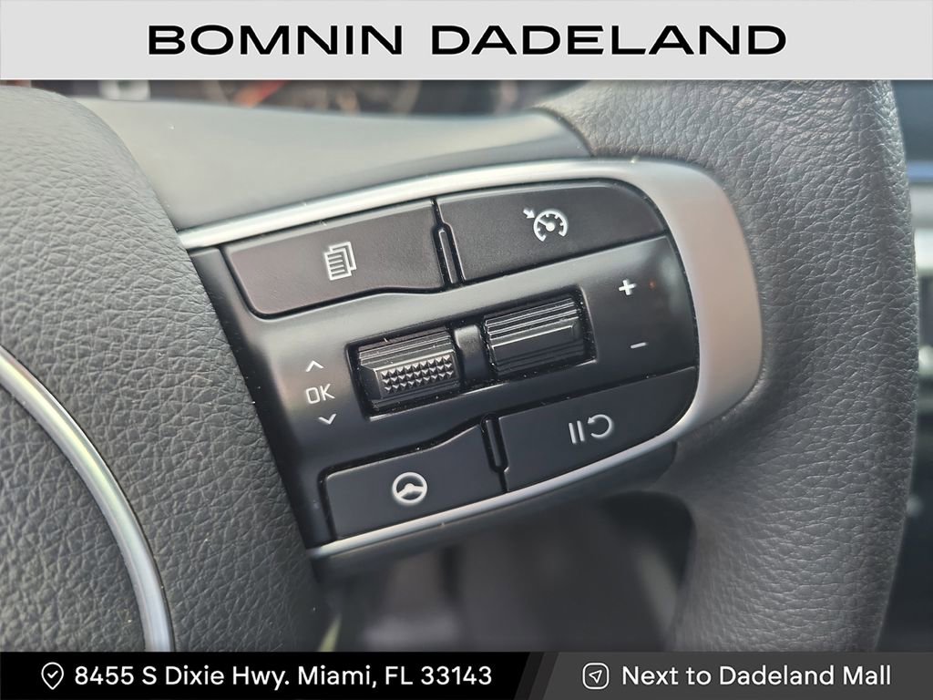 Used 2023 Kia K5 LXS image 22