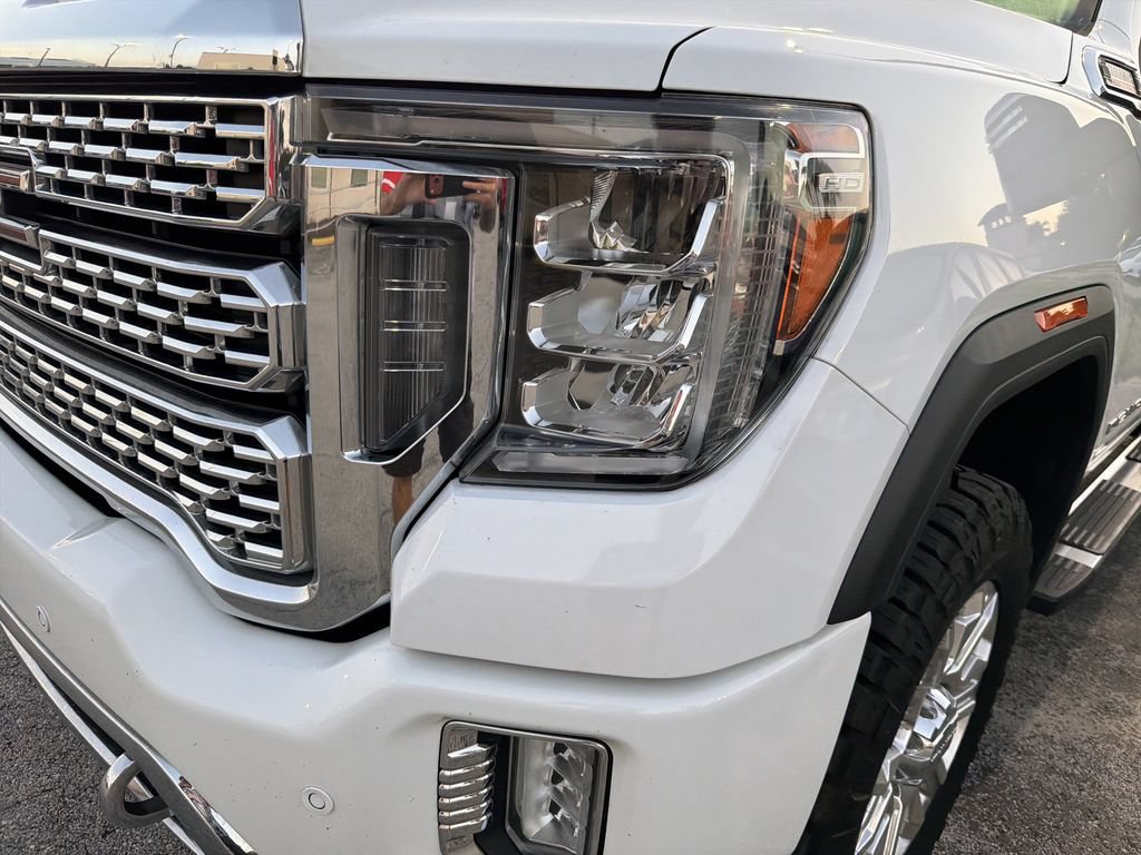 Used 2020 GMC Sierra 2500 Denali w/ Denali Ultimate Package AWD/4WD image 4