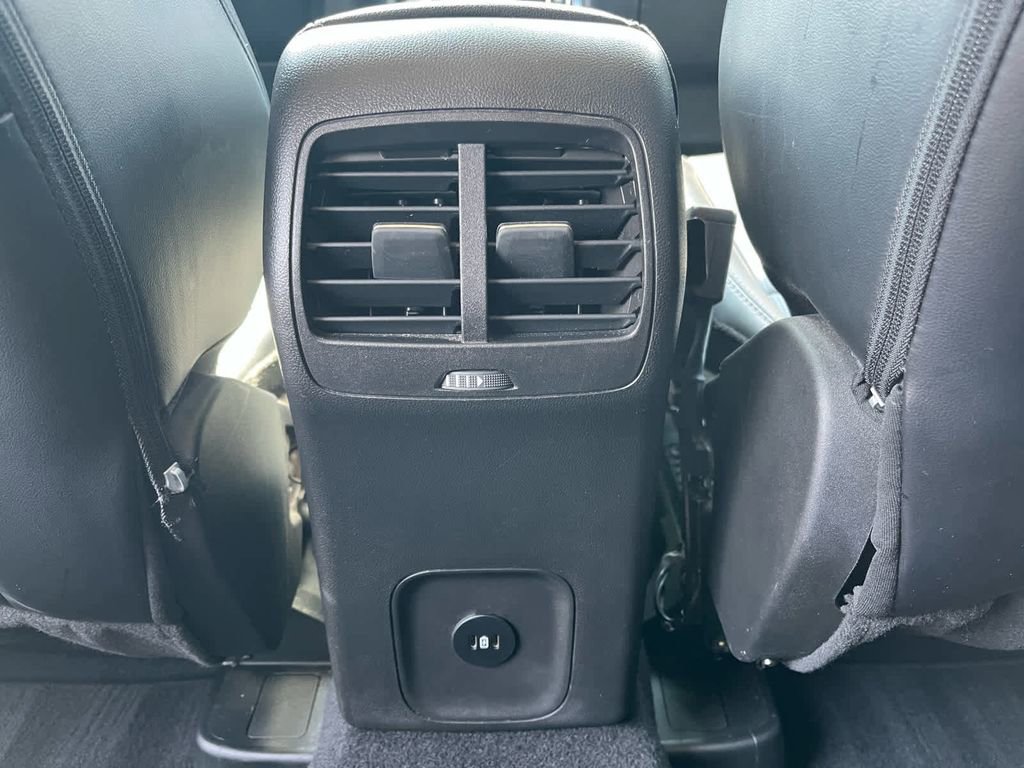 Used 2023 Ford Escape Platinum image 23