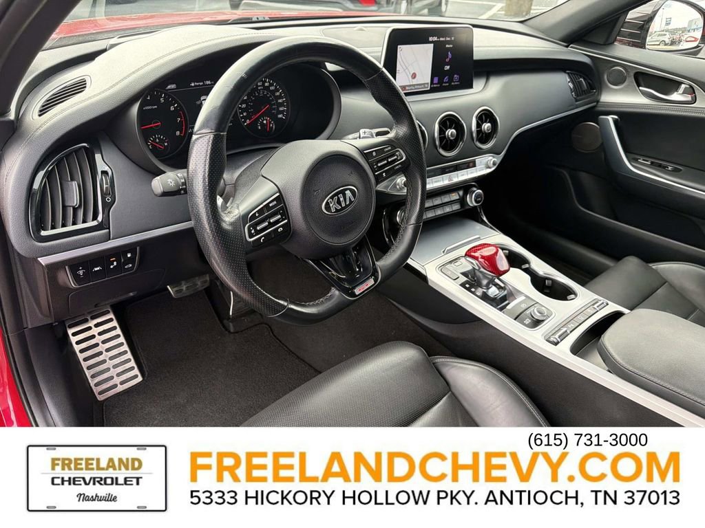 Used 2020 Kia Stinger GT2 image 30