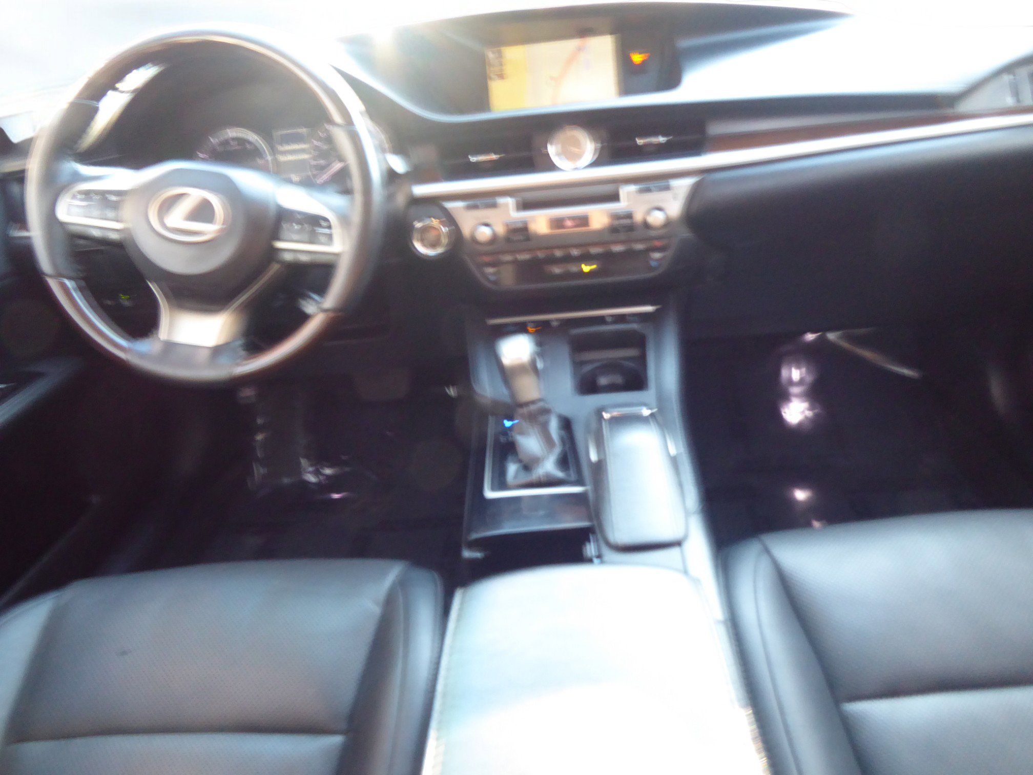 Used 2017 Lexus ES 350 w/ Navigation System Package image 13