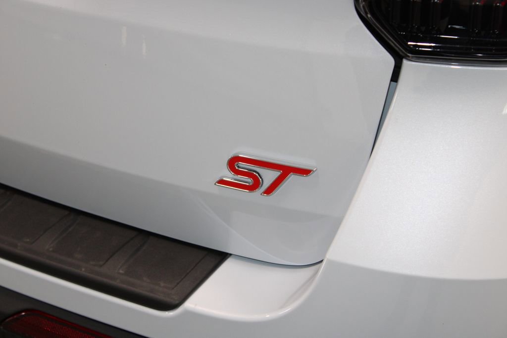 New 2026 Ford Explorer ST image 13